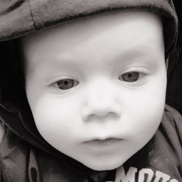 Meet your Posher, Jade - Picture 1 of 1